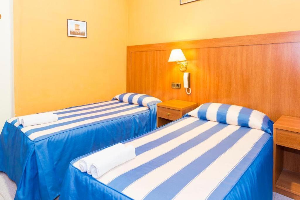 Pension Coral Барселона Екстер'єр фото